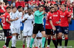 开云APP-包含天津男篮力挽狂澜，突围冲刺积分榜前列的词条