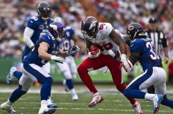 开云体育入口-德罗赞，执掌黄昏的舵手，一手掌控比赛走势的太阳终结者