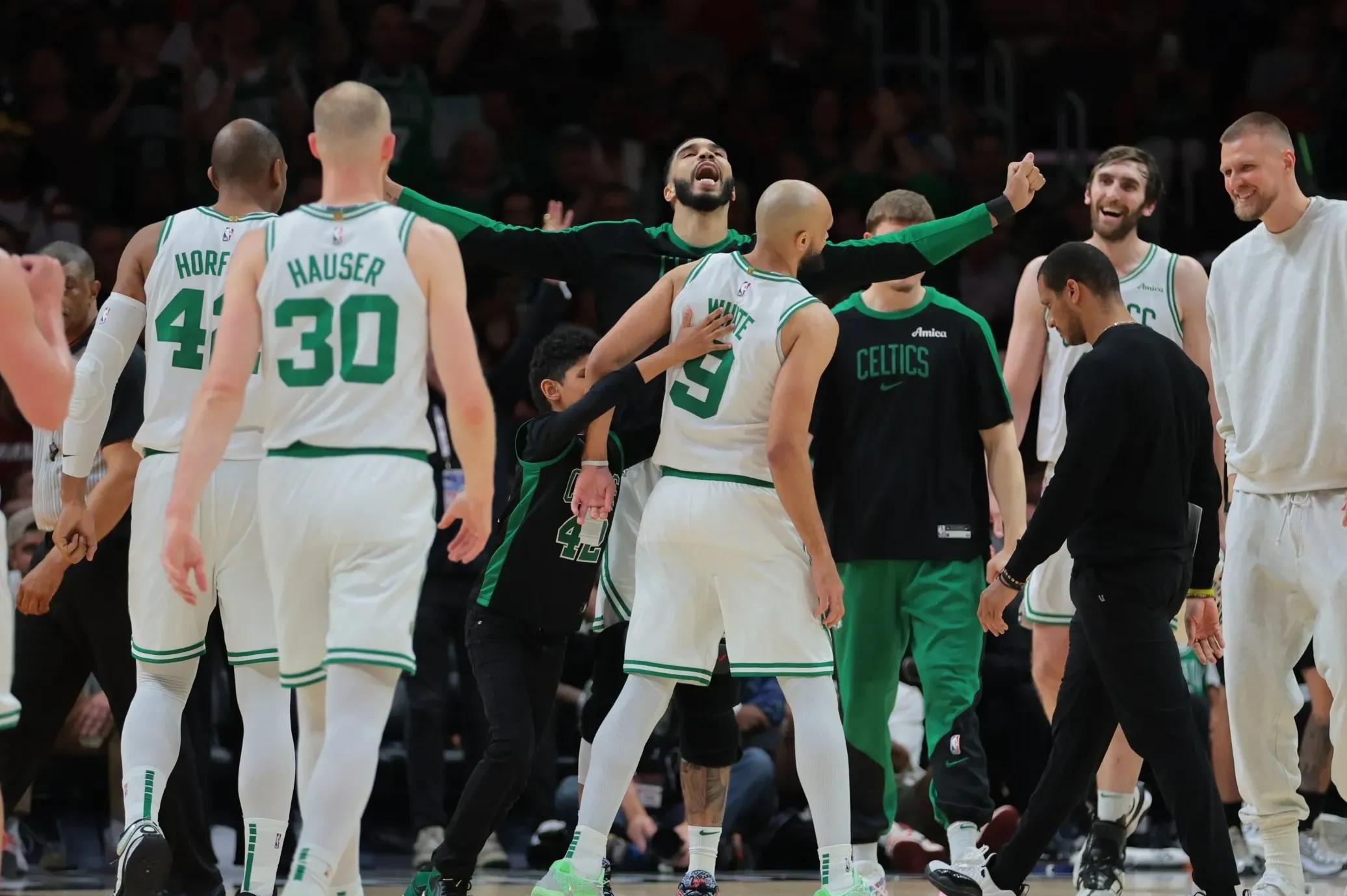 凯尔特人队迎来新援，球迷期待他的表现