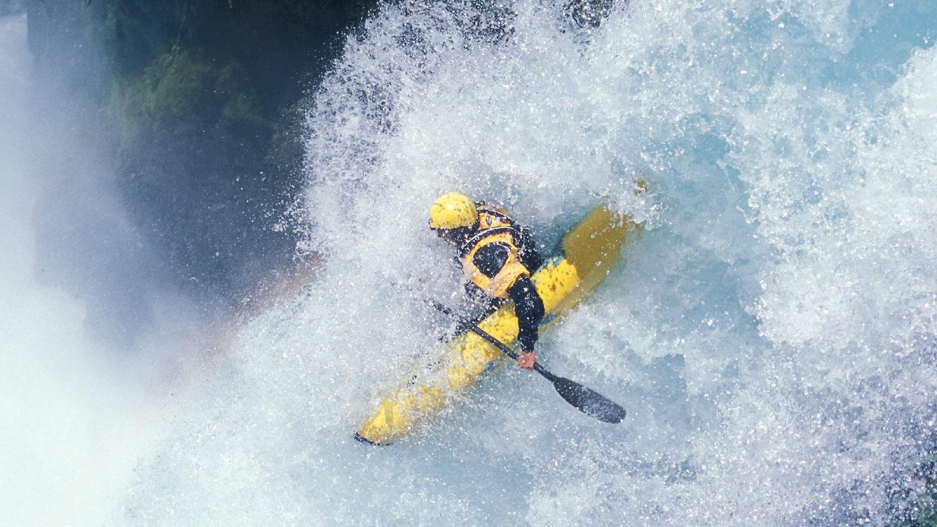 美加墨世界杯焦点战，皇马新星闪耀，喀麦隆雄狮的叹息