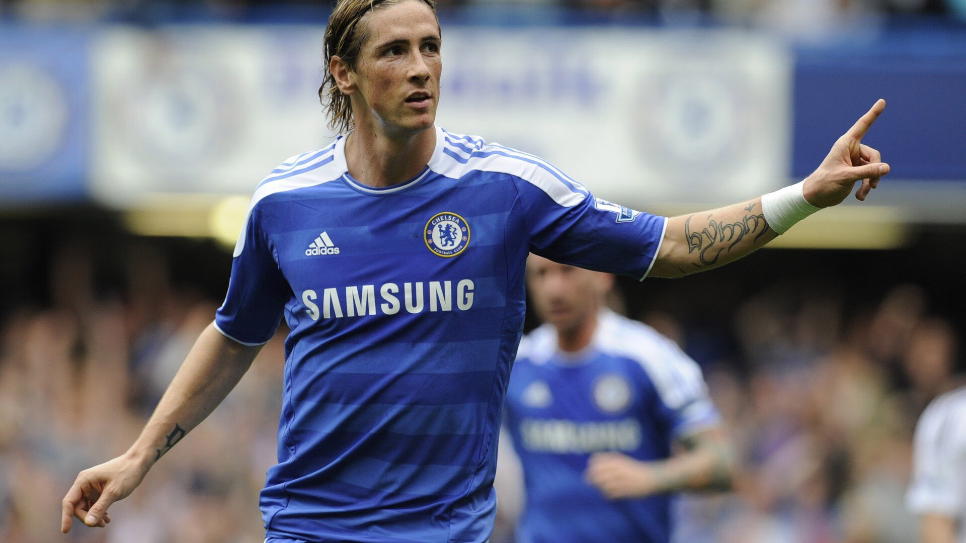 东瀛铁壁破太极虎，羽坛女皇辛杜展绝对统治—亚洲体坛的双重震撼夜